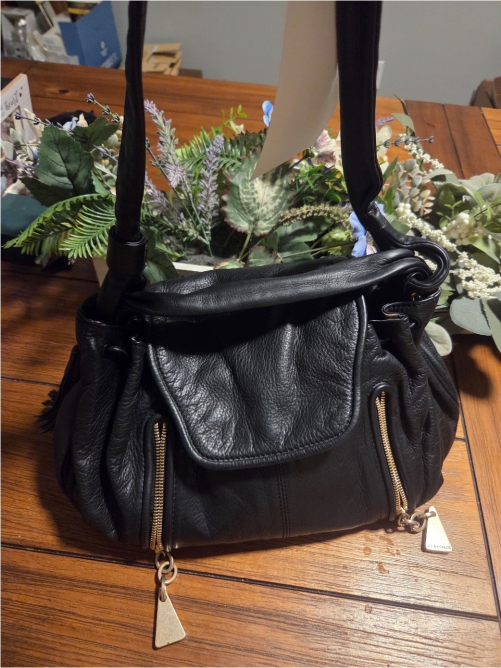 See By Chloe Black Leather Crossbody Bag with Gold Hardware - Picture 2 of 2